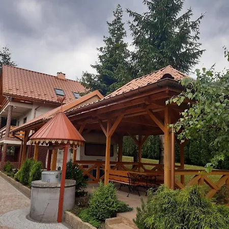 Letniskowy Klimkówka 182 Сasa de vacaciones Ropa